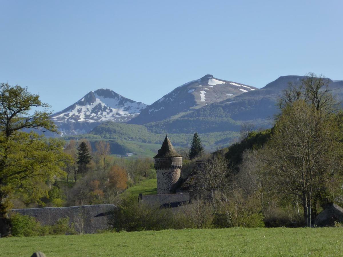 Chez Tilou Villa Le Claux Eksteriør bilde